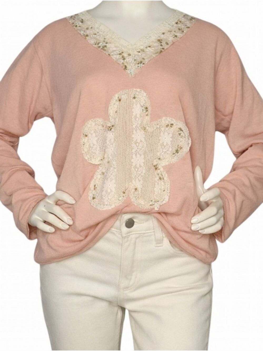 POL Zinnia Pink Floral Cactus Applique Boho Long Sleeve Top Medium